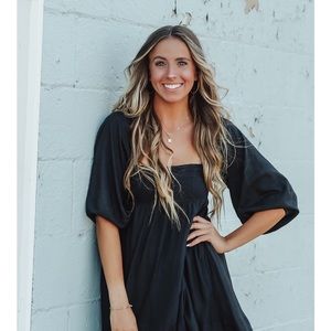 Meet your Posher, Ainsley